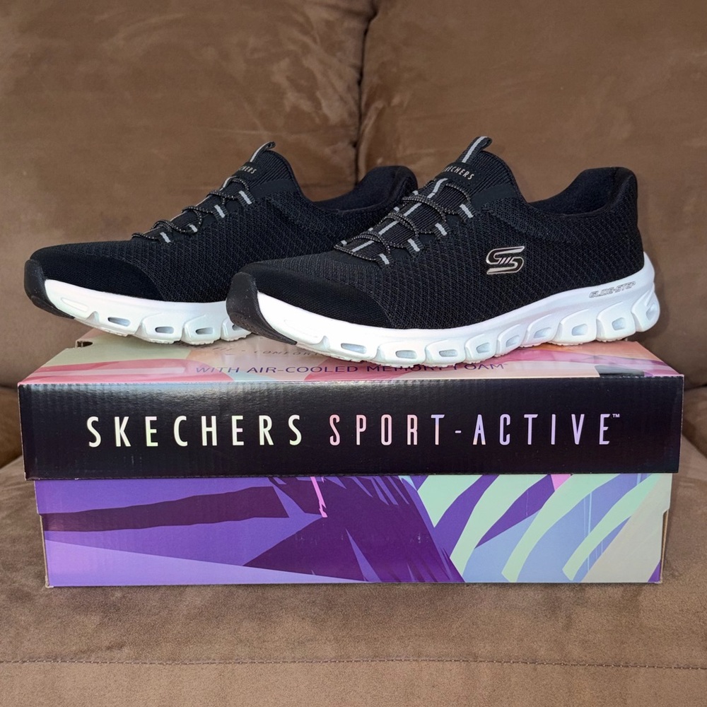 Skechers Glide-Step - Resilience - Picture 3 of 11
